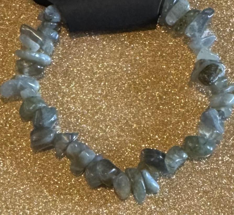Chipped Crystal Bracelet