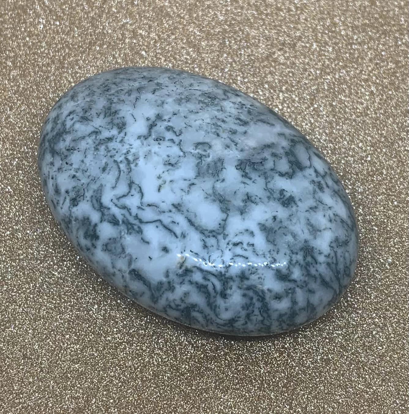 Moss Agate Palm Stone